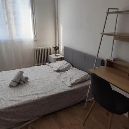 Leskale *
